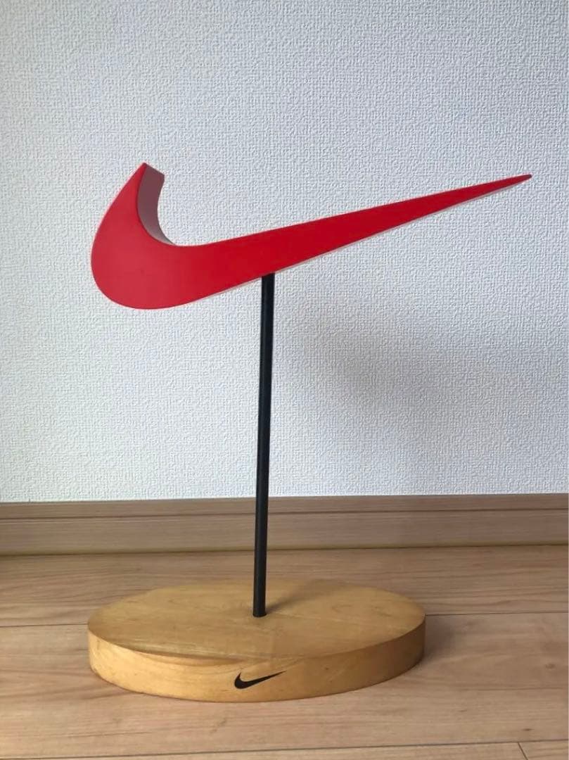 ナイキ　スウォッシュ　オブジェ　非売品