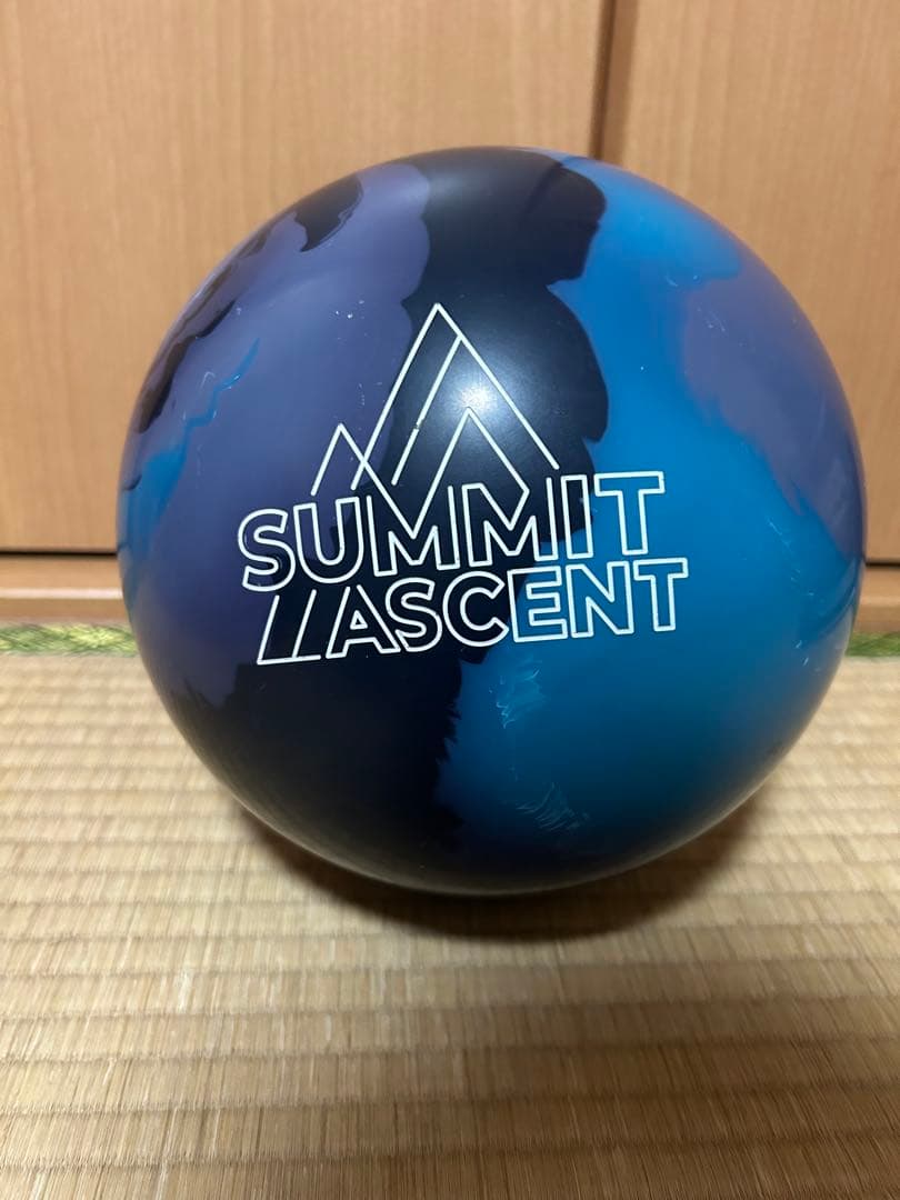 ボウリングマニア様　新品未使用　ストーム　サミット・アセント　15ポンド3オンス