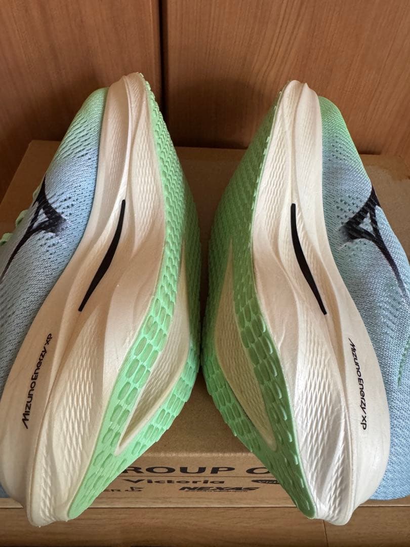 【MIZUNO】ウェーブリベリオンプロ（26.5cm）