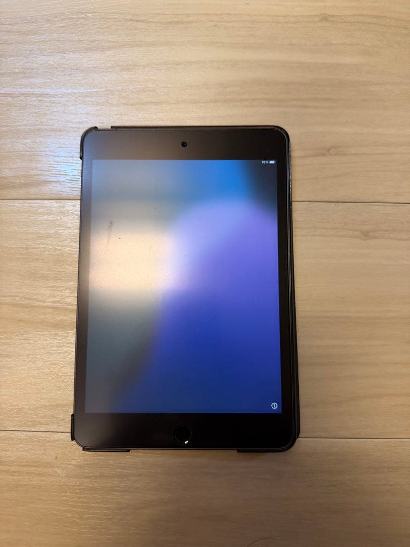 【美品】iPad mini 5 Wi-Fi Cellular 64GB