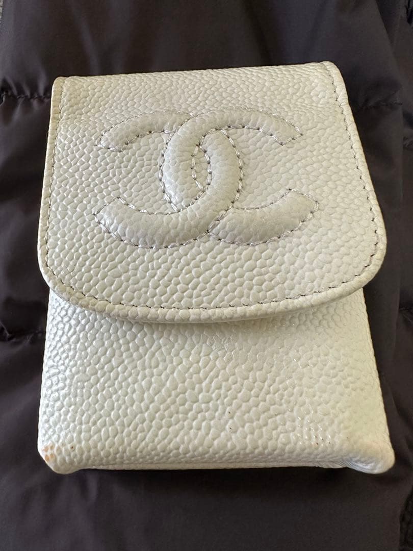 CHANEL ホワイトレザー シガレットケース