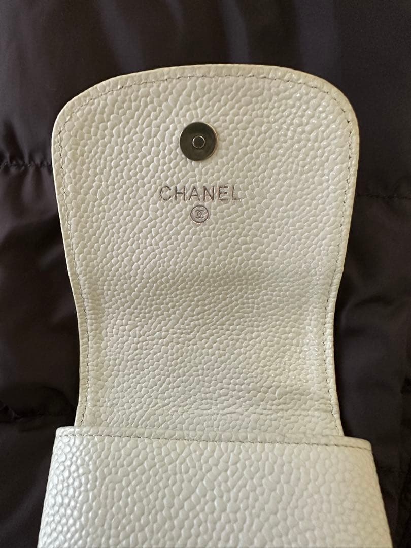 CHANEL ホワイトレザー シガレットケース