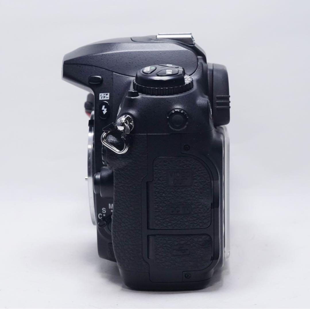 動作確認済 極美品 Nikon D200 ボディ デジタル一眼レフ