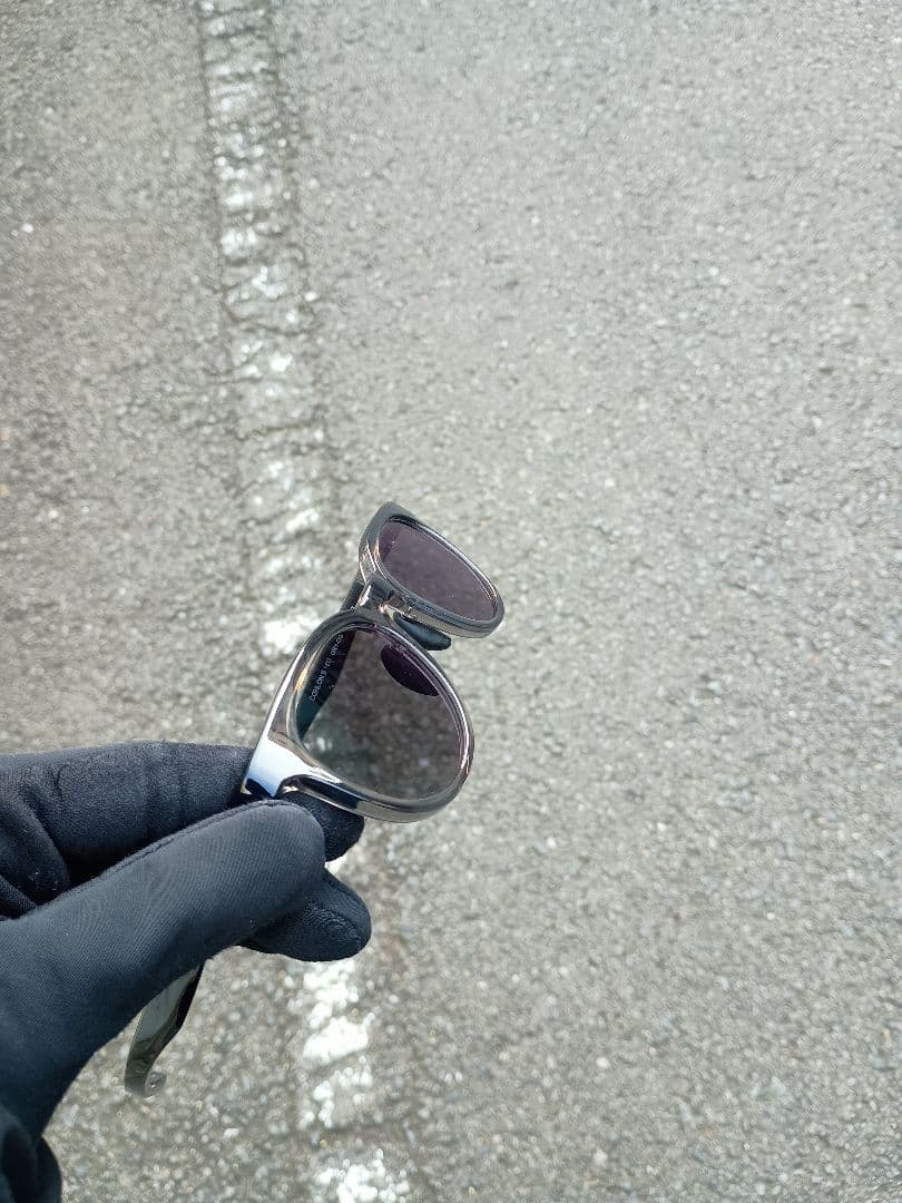 【新品】eyevol サングラス 調光レンズ