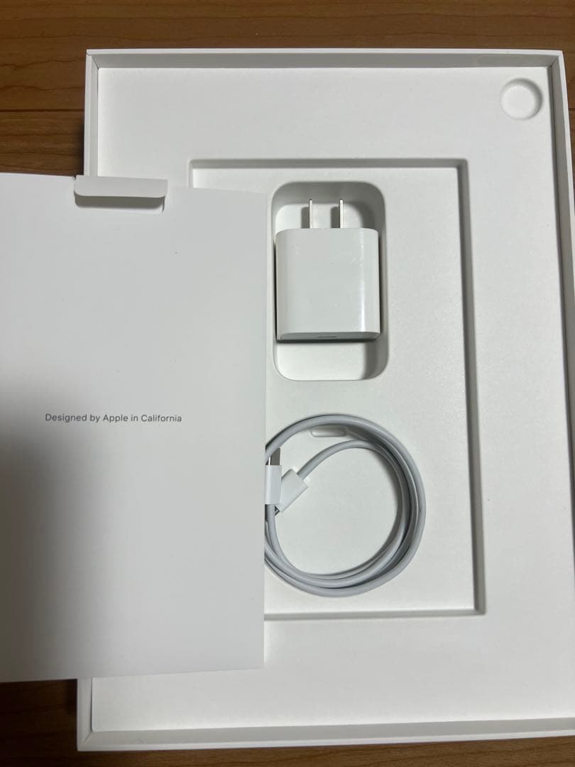 iPad Air （第五世代）64GBブルー　Wi-Fiモデル