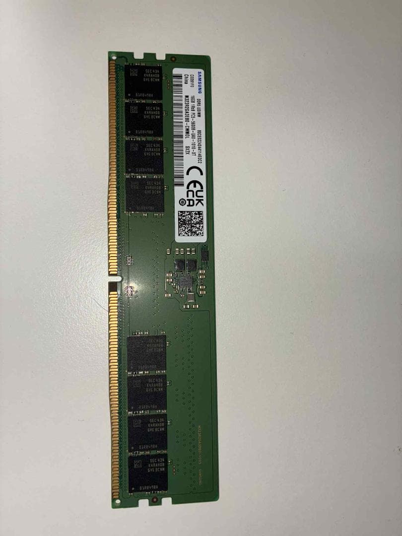 SAMSUNG　メモリ　DDR5　 16GB　M323R2GA3EB0-CWM