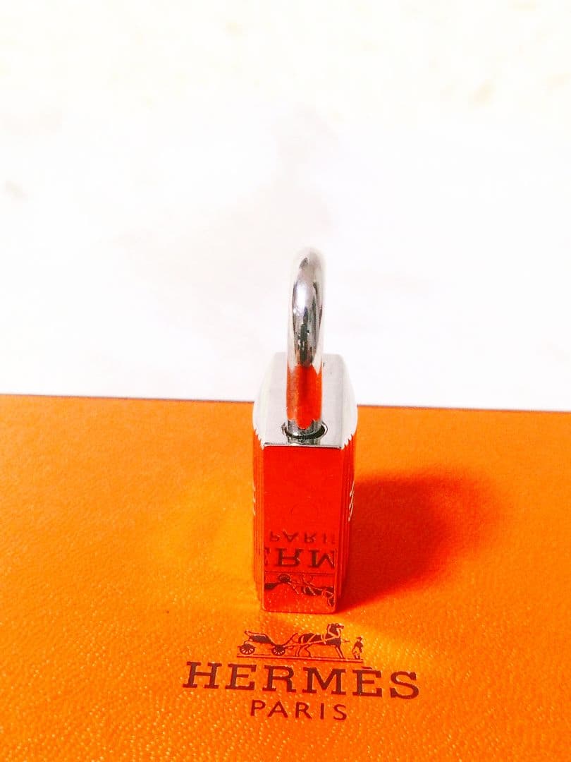 【美品】 HERMES エルメス カデナ南京錠パドロック鍵2ケ