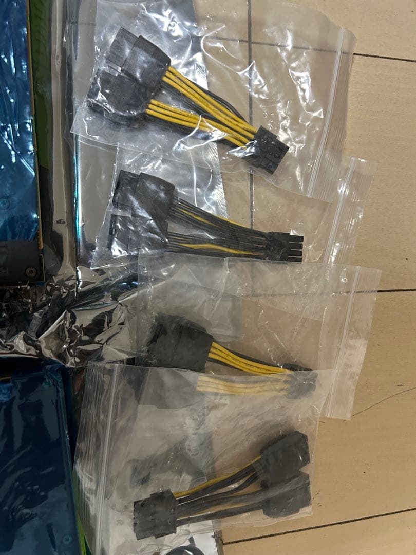 Tesla P100 メモリー16GB（専用ケーブル付き）4枚セット