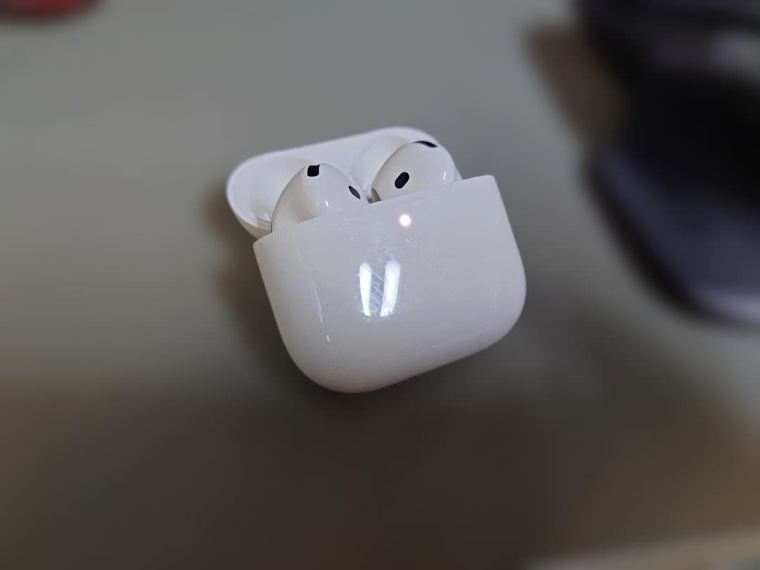 airpods 第4世代 NC&GPSなしモデル 中古美品