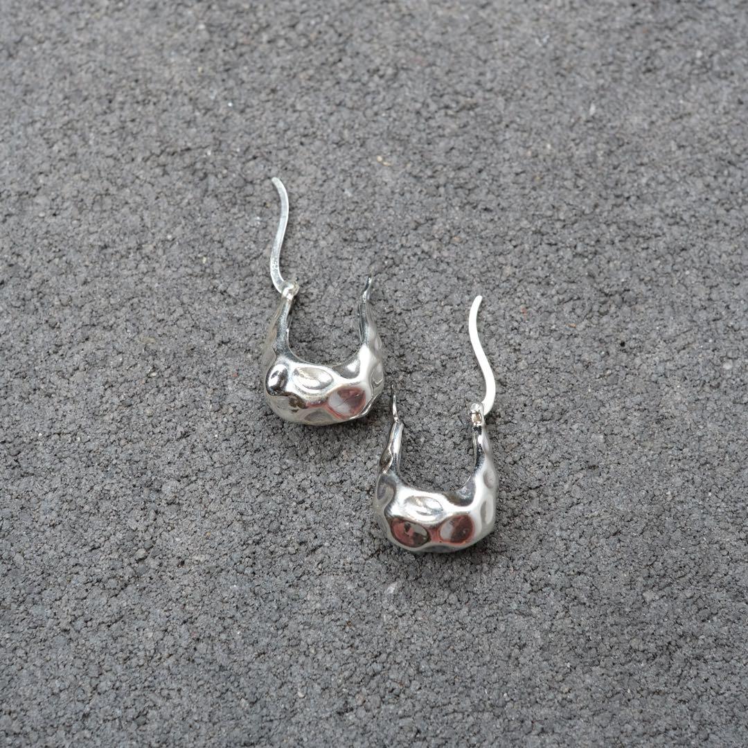 シルバー925 Silver タタキデザインフープピアス/軽研磨仕上げ/両耳