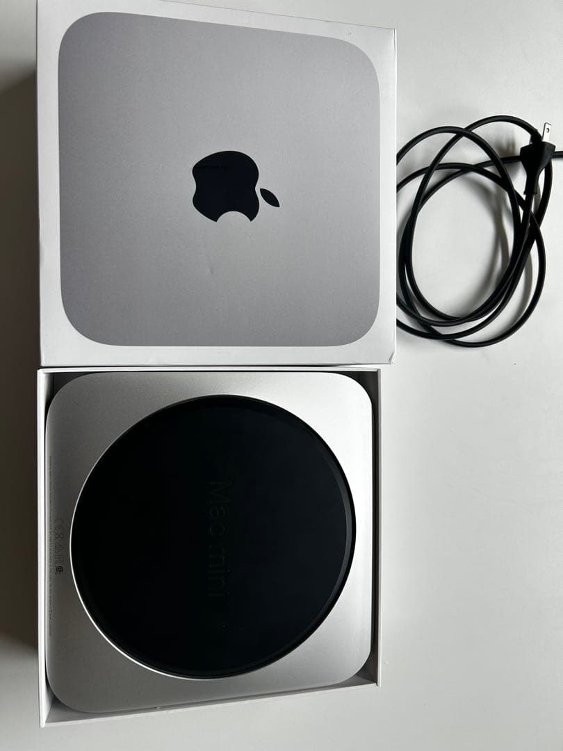 美品M2 pro Mac Mini 16gbメモリ