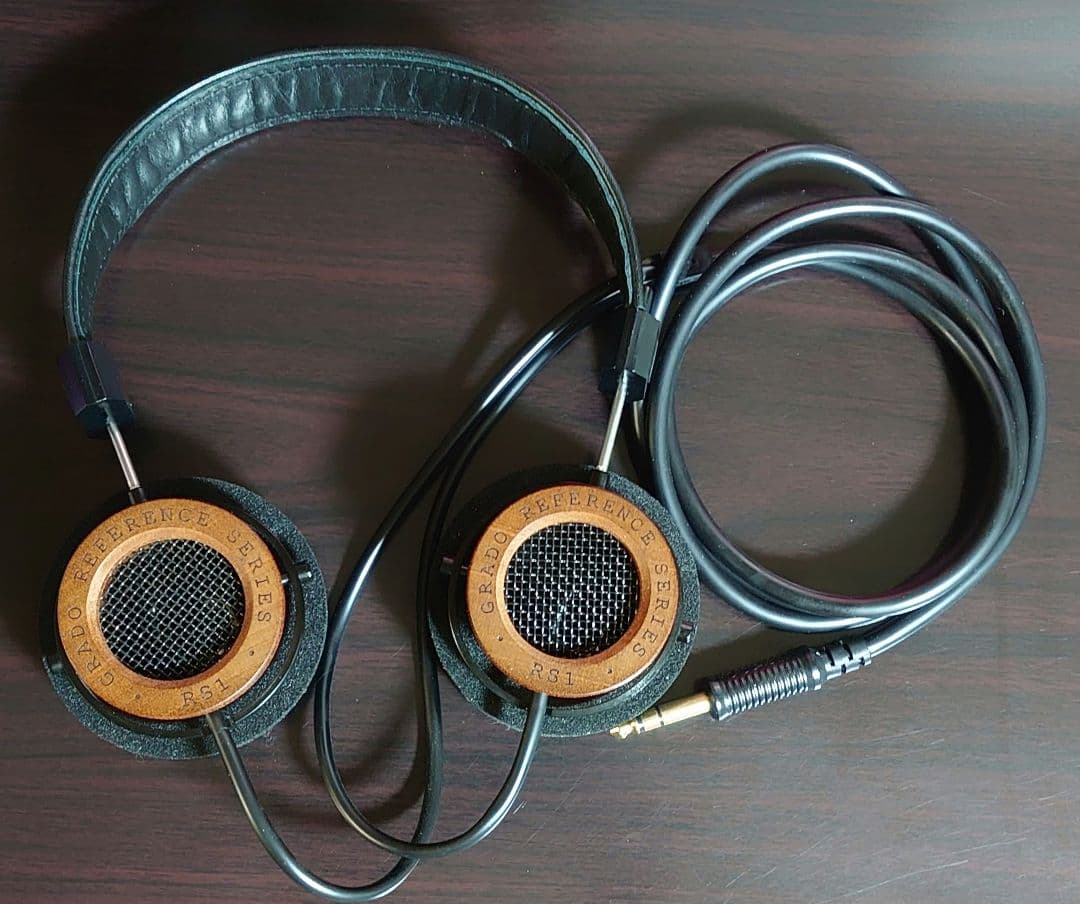 ヘッドホン GRADO RS1i