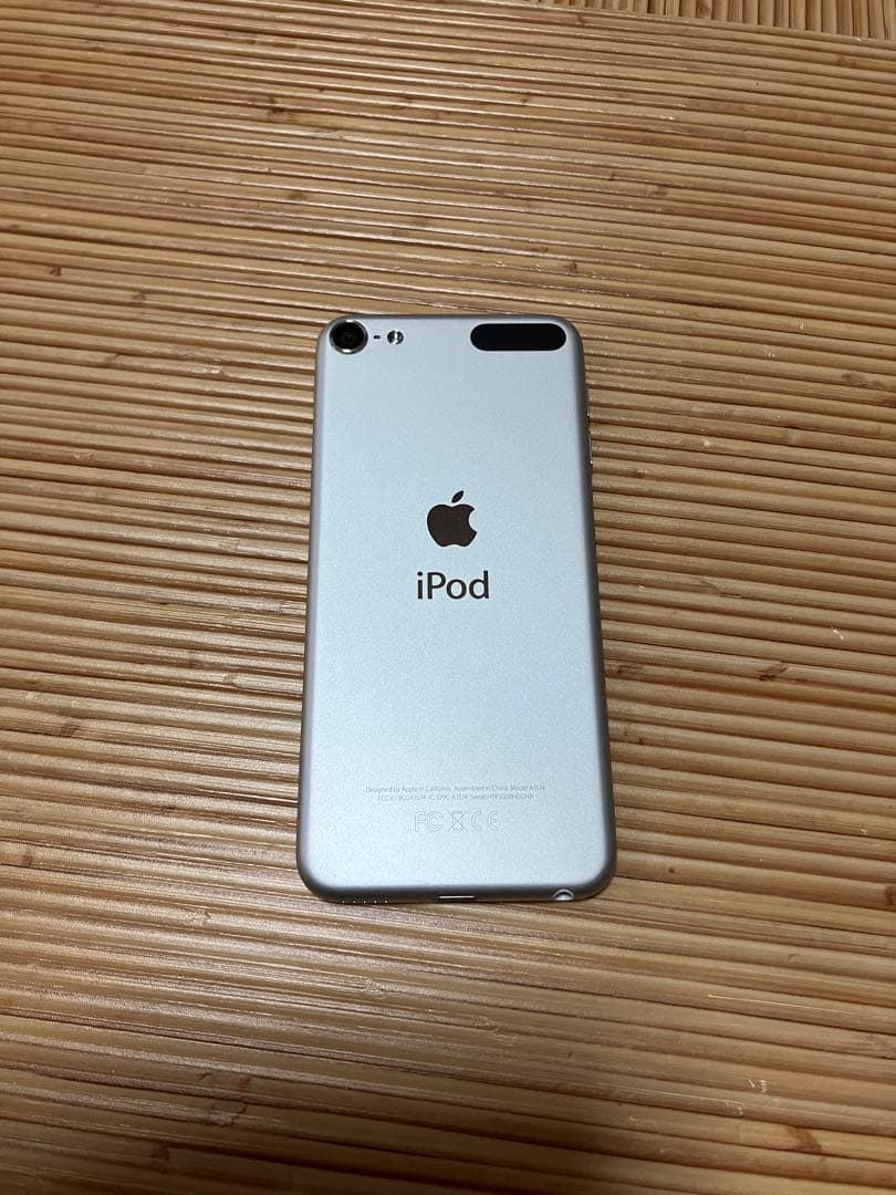 【新品ほぼ】iPod touch 第6世代 64G 美品