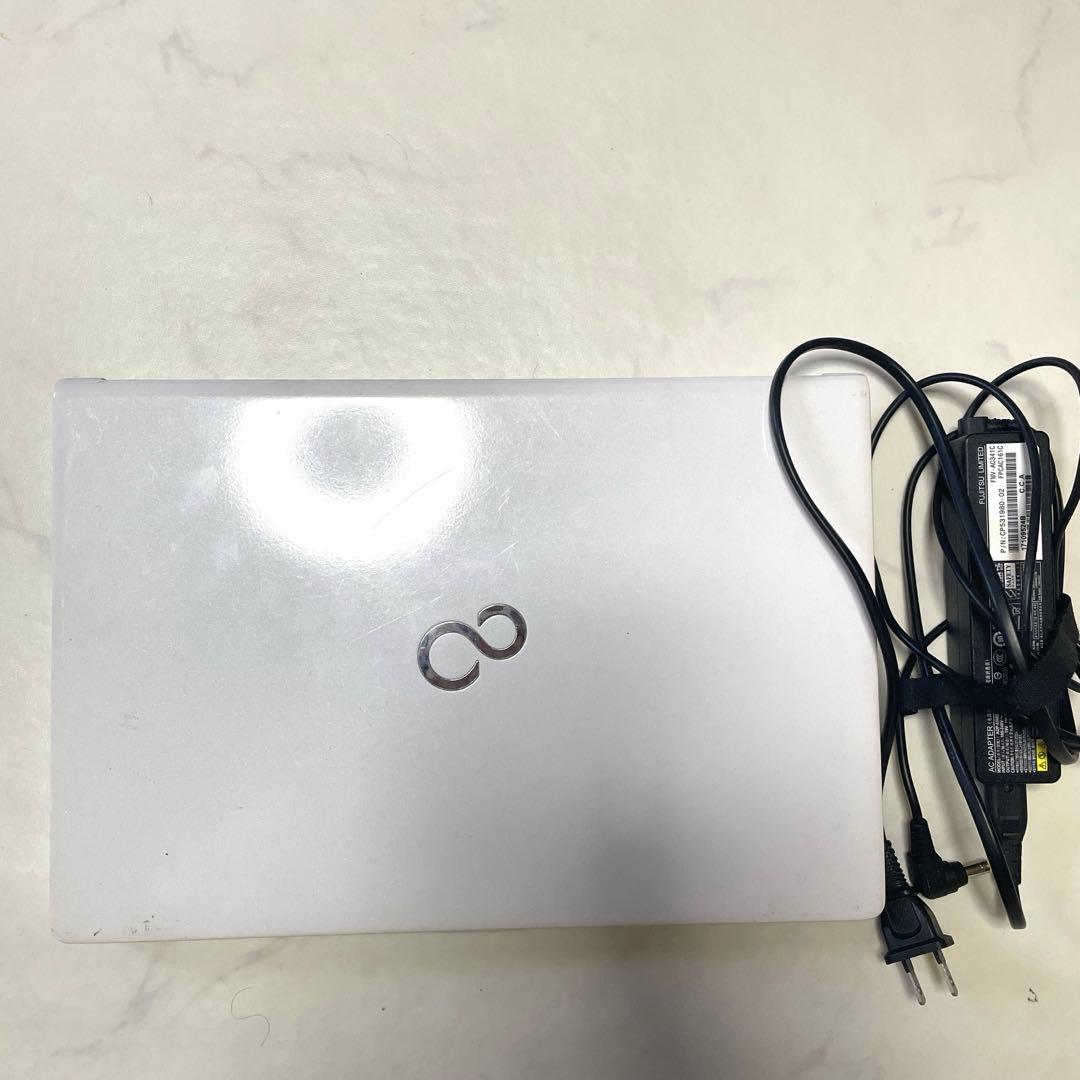 富士通 LIFEBOOK SH90/B1 ホワイト パソコン Windows