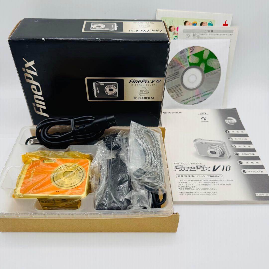 【希少】デジカメFUJIFILM FinePix V10 オレンジ 付属品完備★