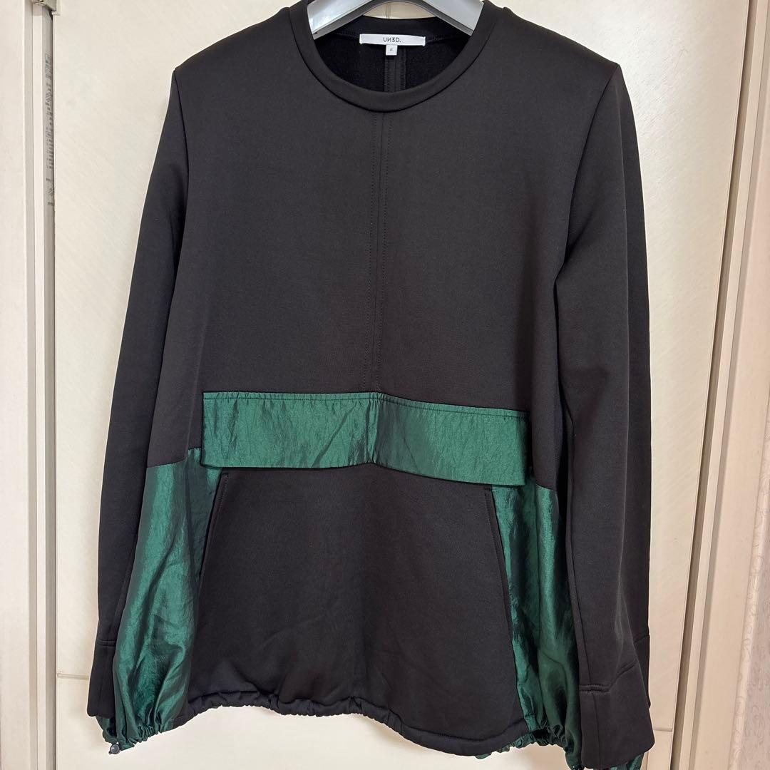 UN3D. ブラック/グリーン 長袖スウェット