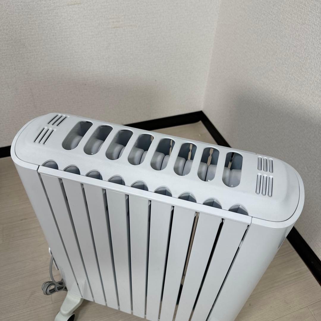 美品 デロンギ オイルヒーター RHJ65L0915 2022年 管理No.i1