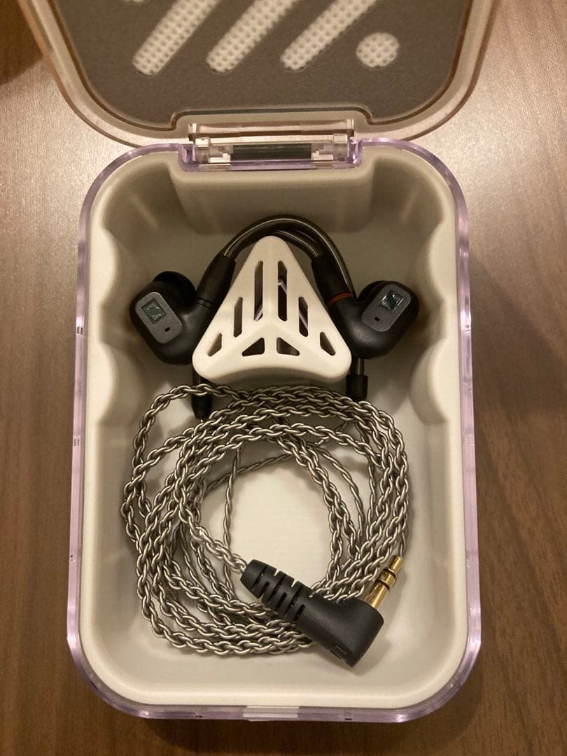 Sennheiser IE 200 LEPIC LPCイヤホンケースセット