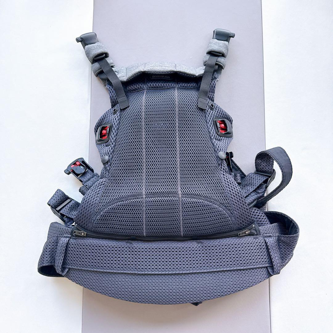 ベビービョルン　ハーモニー　メッシュ　抱っこ紐 ネイビー