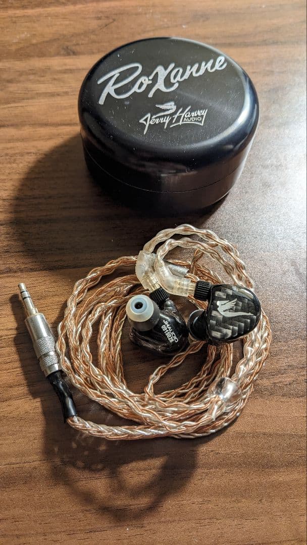 イヤホン JH Audio Roxanne Universal Fit