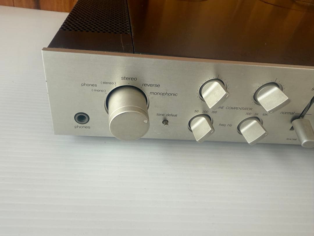 LUXMAN L-10 プリメインアンプ (a31)