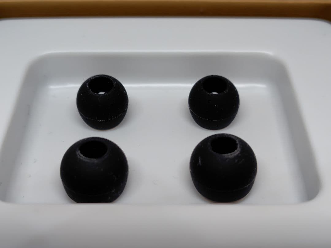 最終値下げ　La prière × Zeeny ANC コラボイヤホン