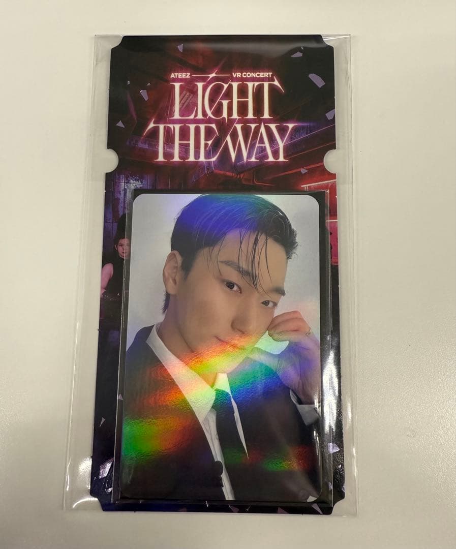 ATEEZ VR CONCERT LIGHT THE WAY 入場特典　サン