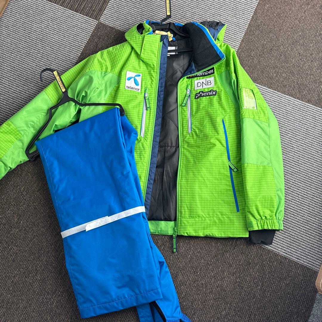 kazuスキーウェア　フェニックス　160センチ　上下セット