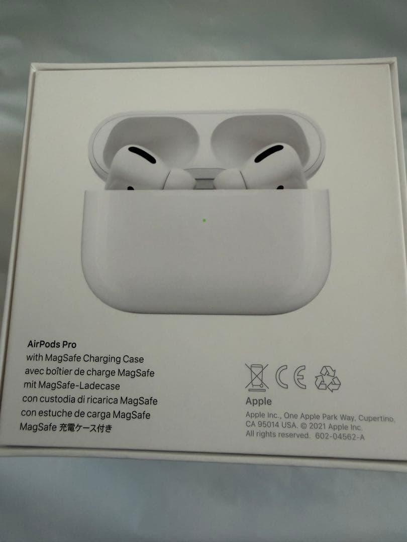 Apple AirPods Pro MLWK3J 中古