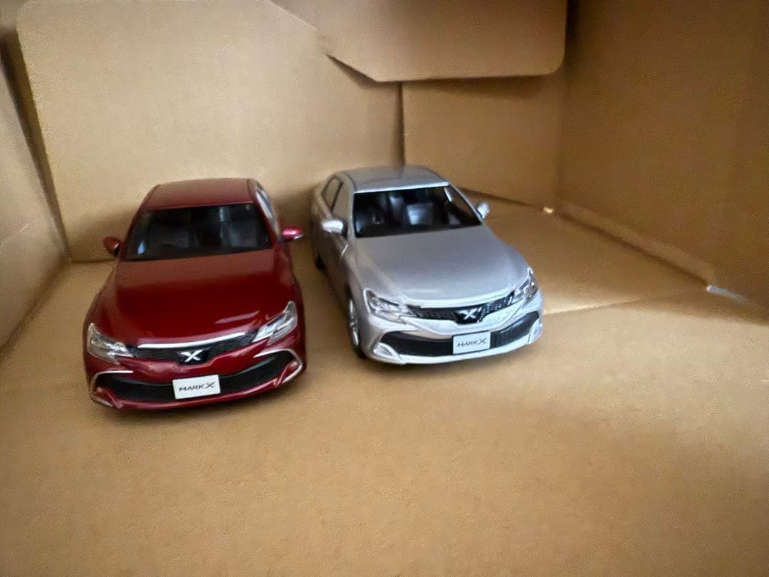 ア*ァ様 トヨタカラーサンプル4台セット