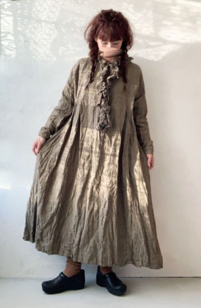 MARCHE' DE SOEUR グレンチェックリネンラッフル襟ワンピース