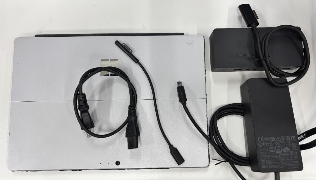 鳥*二様 SurfacePro1724 ノートPC, Win11, Office