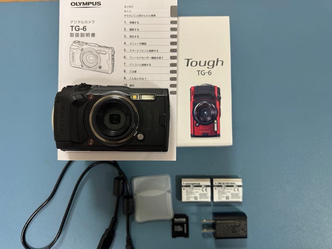OLYMPUS Tough TG-6 本体とPT-059 ハウジングと付属品