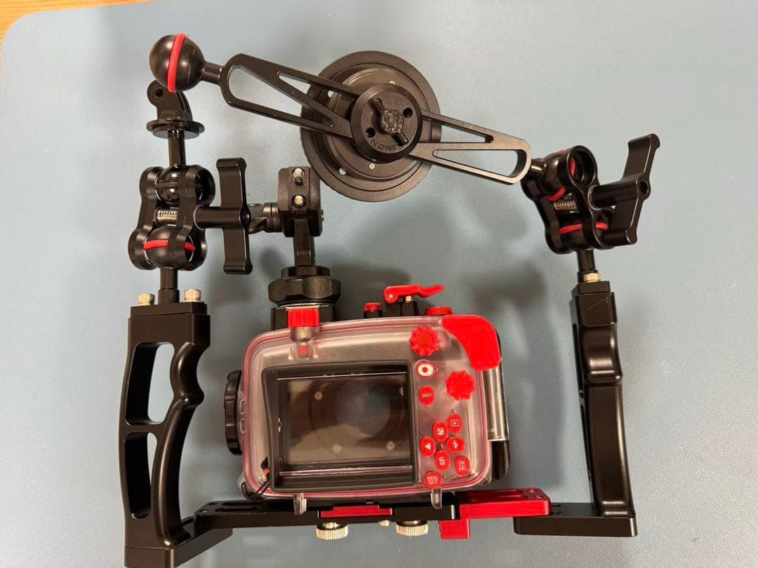 OLYMPUS Tough TG-6 本体とPT-059 ハウジングと付属品