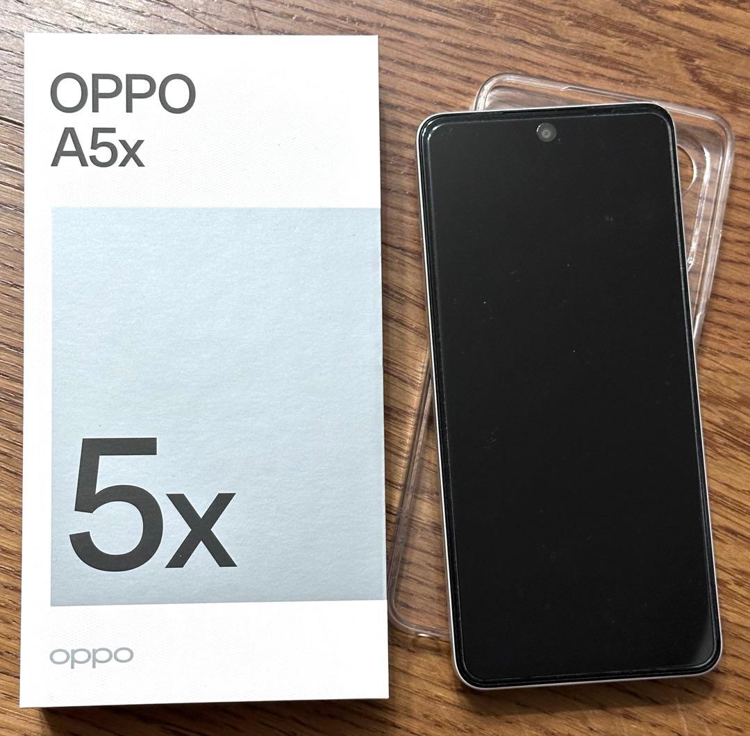 OPPO A5x ホワイト　SIMフリー6.7型　4GB/128GB おまけ付き