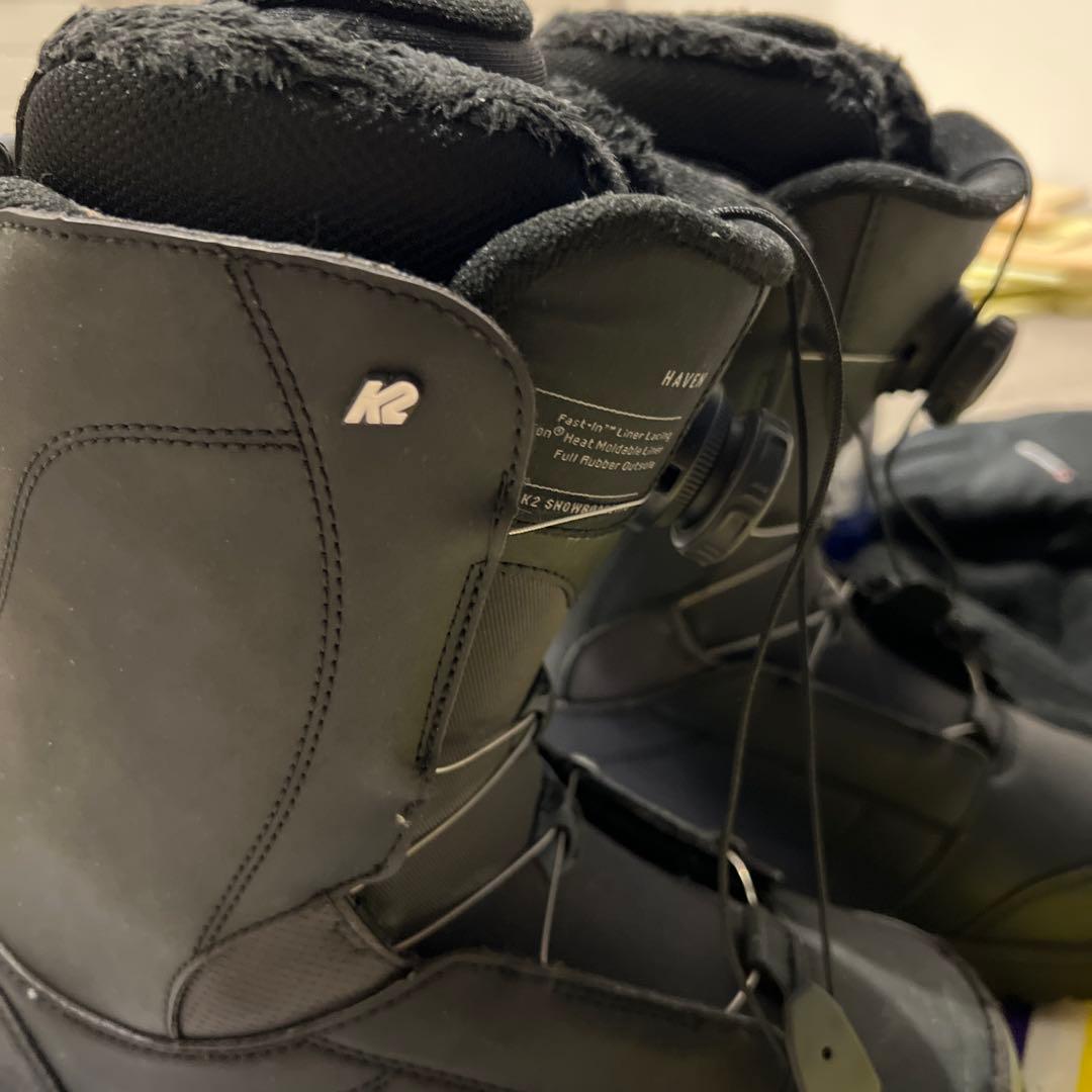 ブラックスノーボードブーツ BOAシステム付き