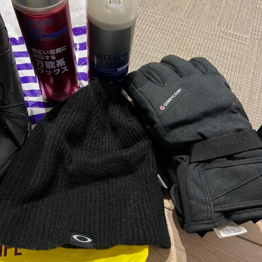 ブラックスノーボードブーツ BOAシステム付き