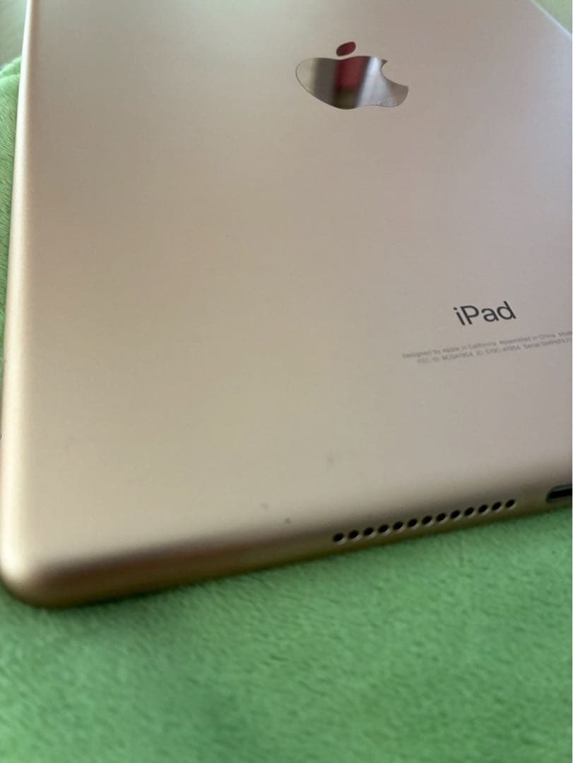 iPad 6th 128GB Cellularモデル　SIMフリー