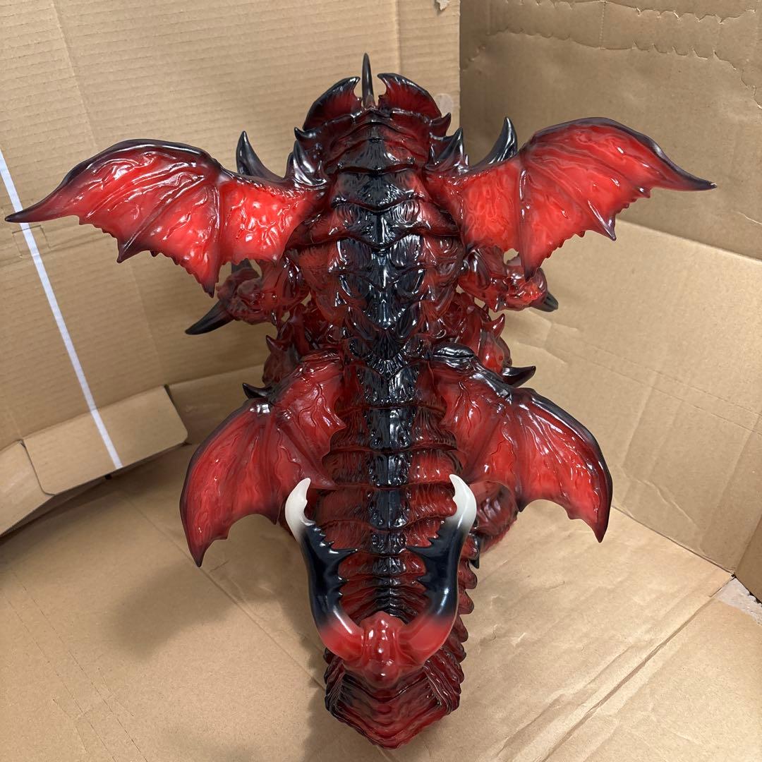 ソフビ　赤目天使　Destrolah #3