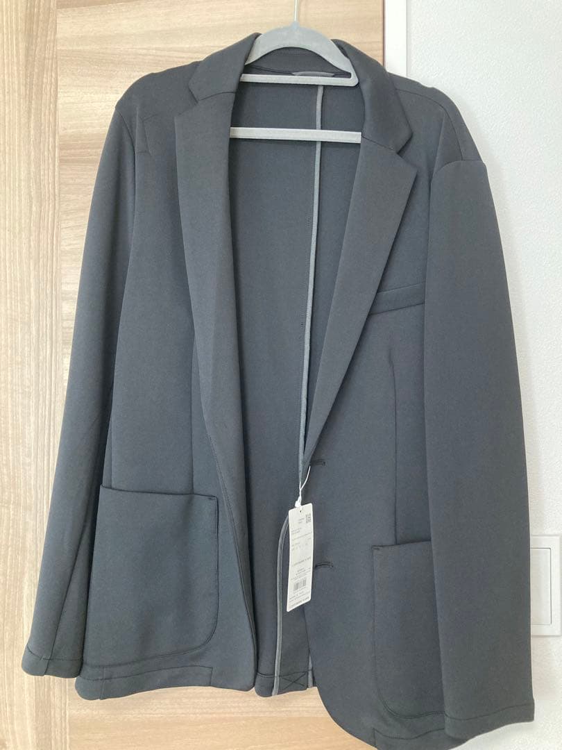 【新品】コンフォータブルストレッチセットアップ　ブラック