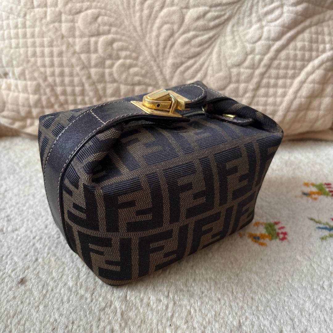訳あり　FENDI フェンディ　バニティバッグ