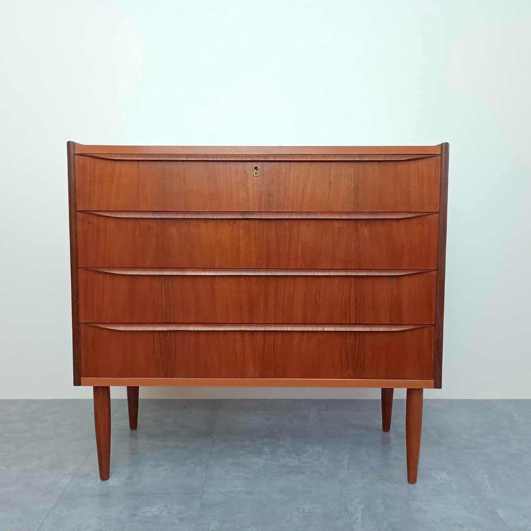 北欧ヴィンテージ チーク 4段チェスト