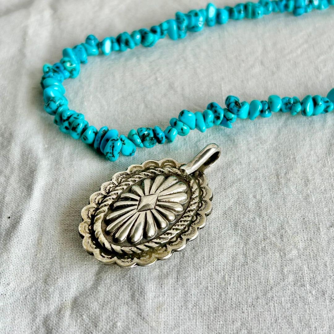 インディアンジュエリー　ネックレス　ターコイズ　ターコイズナゲット　ナバホ　ズニ