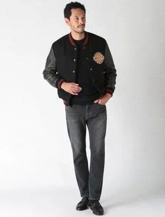 ★新品·未使用　❴レッドカード❵ スリムテーパードデニム　31インチ