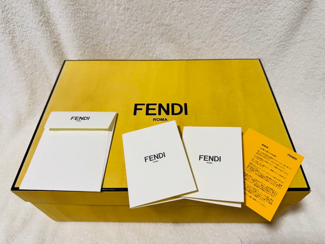 【美品・箱有】FENDI フェンディ テクニカルファブリック サンダル ブラック