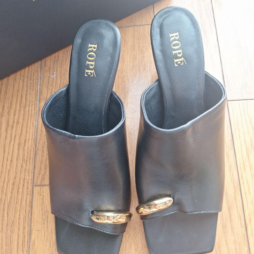 レディース　新品未使用　ROPE ブラック ミュール ゴールドリング23.5