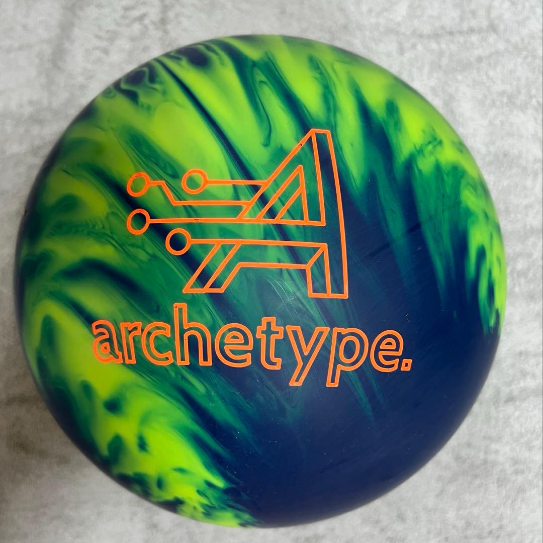 【新品】アーチタイプ 15P ボウリング ボール