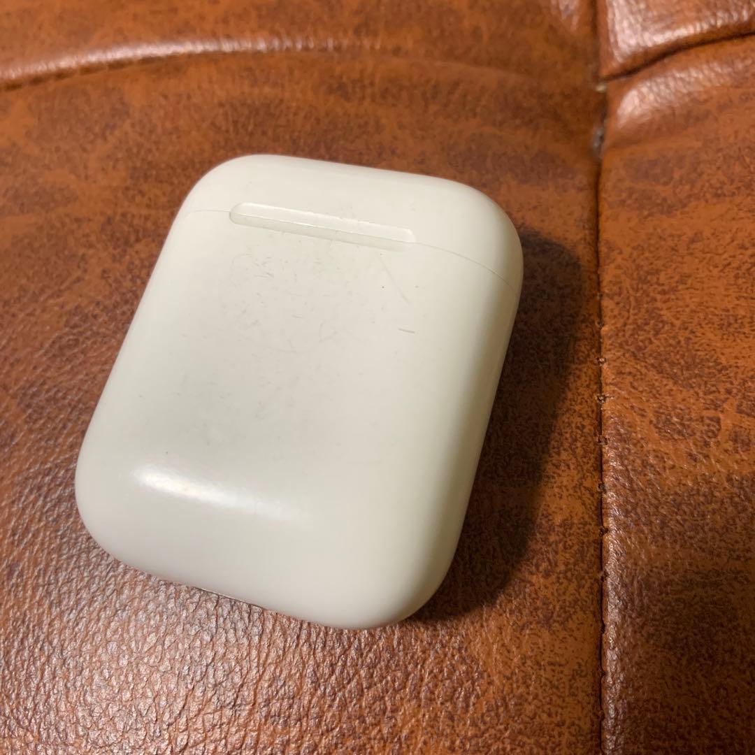 AirPods 2世代　初代