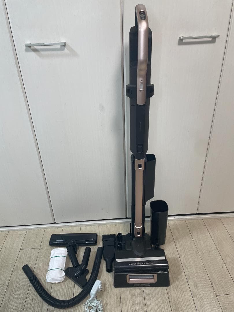 アイリスオーヤマ掃除機 コードレス 自走式 極細軽量 モップ付 SBD-F2P