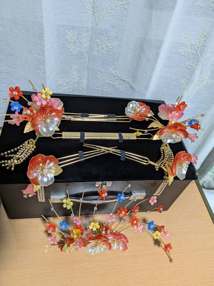 1週間限定セール　日本髪かつら　婚礼かつら　花嫁かつら　かんざしセット付き